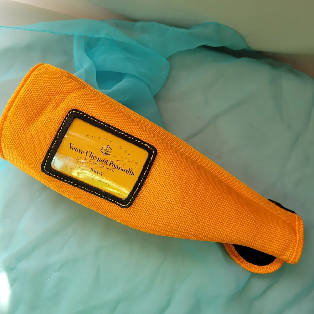 Veuve Clicquot Orange Champagne Wine Bottle Holder Wrap Insulated Zipper